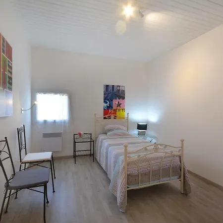 Le Clos Des Evigneaux Holiday home Rasteau